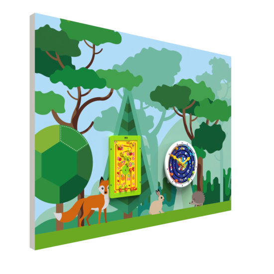 Forex wand met een bos thema en wandspeelbord voor extra beleving in een speelhoek